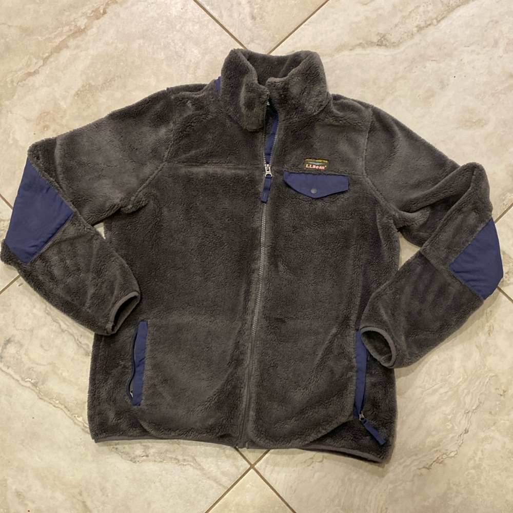 LL Bean fleece jacket size medium